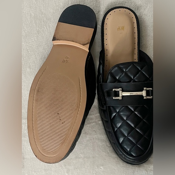 Leather slides 🖤 Very good quality! - Picture 4 of 6